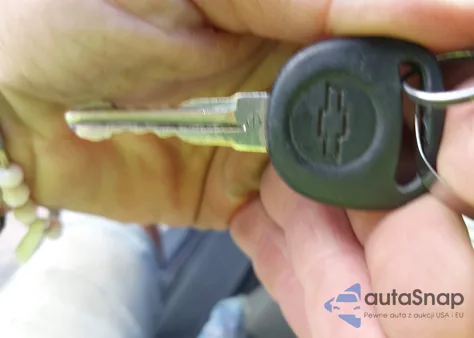 2011 Chevrolet Silverado 1500 Lt from USA, damaged, VIN 1GCRKSE39BZ463060